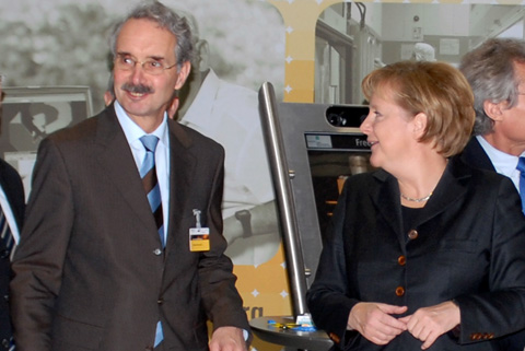 Hartmut Schauerte, Parlamentarischer Staatssekretär beim Bundesminister für Wirtschaft und Technologie und Bundeskanzlerin Dr. Angela Merkel; Quelle: BMWi