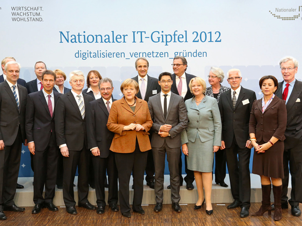 Der Nationale IT-Gipfel ist die zentrale Plattform für die Zusammenarbeit von Politik, Wirtschaft und Wissenschaft für den digitalen Wandel in Deutschland; Quelle: BMWi