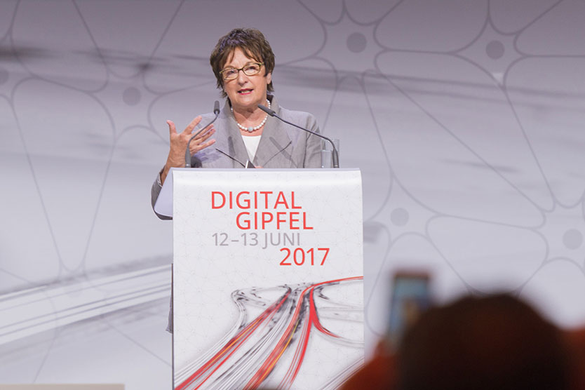 Bundesministerin Brigitte Zypries auf dem Digital-Gipfel 2017
