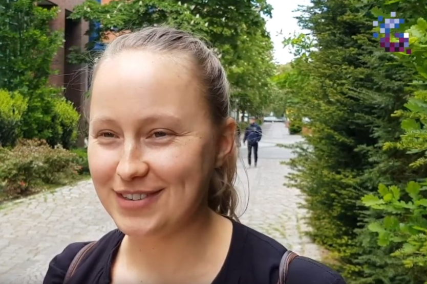 Screenshot vom Vlog mit Katharina Schmidt von apic.ai.