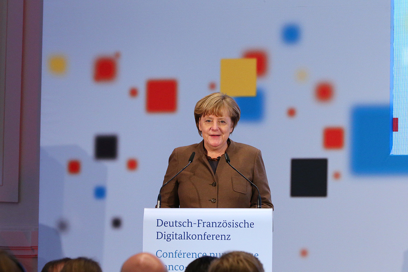 Nach einer Zusammenfassung der bisherigen Diskussionen hielt Bundeskanzlerin Dr. Angela Merkel eine Rede..; Quelle: BMWi/Michael Reitz