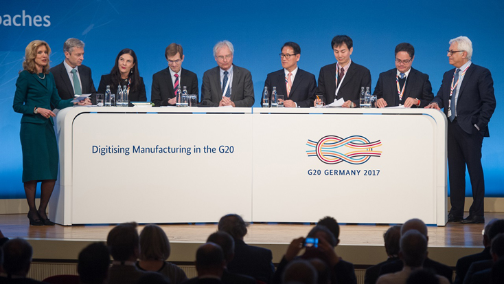 Paneldiskussion auf der Konferenz "Digitising Manufacturing in the G20"; Quelle: BMWi/Maurice Weiss